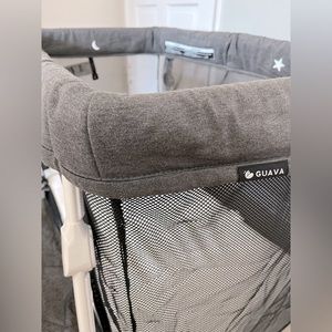 Guava Family Lotus Travel Crib